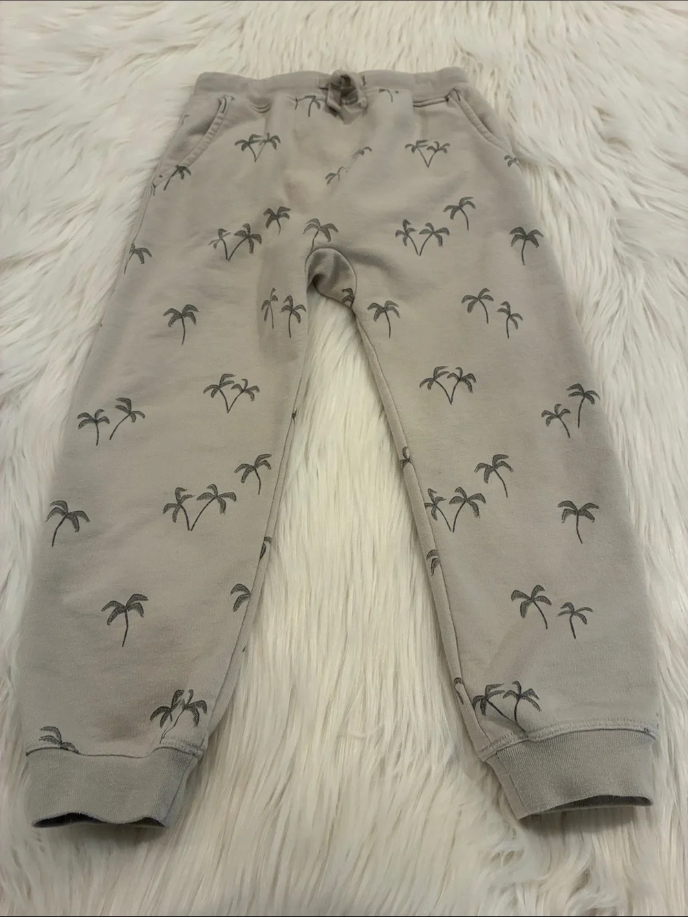 Rylee + Cru Gray Palm-Print Sweatpants & Sweatshirt Set